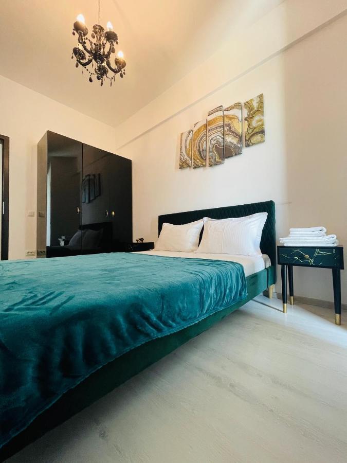 Family Apartment Near Palas Mall Iasi Exterior foto